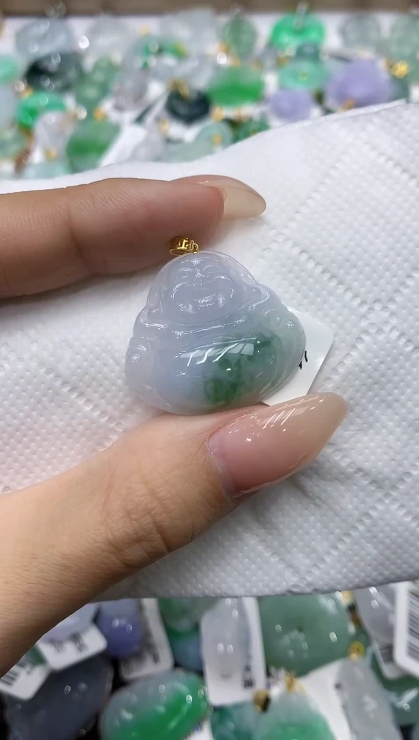 颈饰18K金镶嵌翡翠111111111111