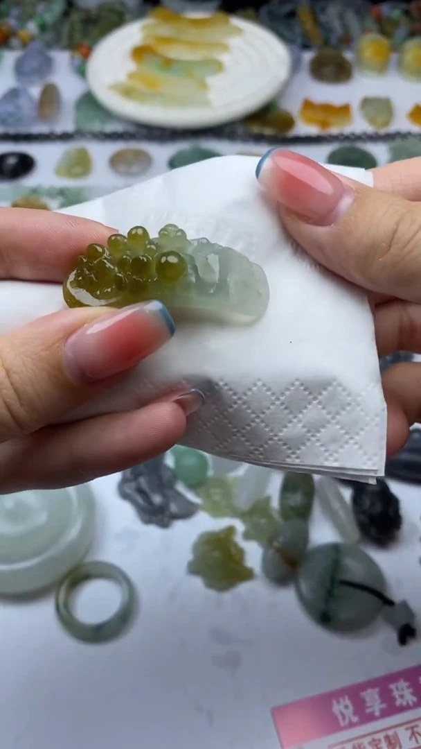 未镶嵌定制翡翠毛货定制不退不换