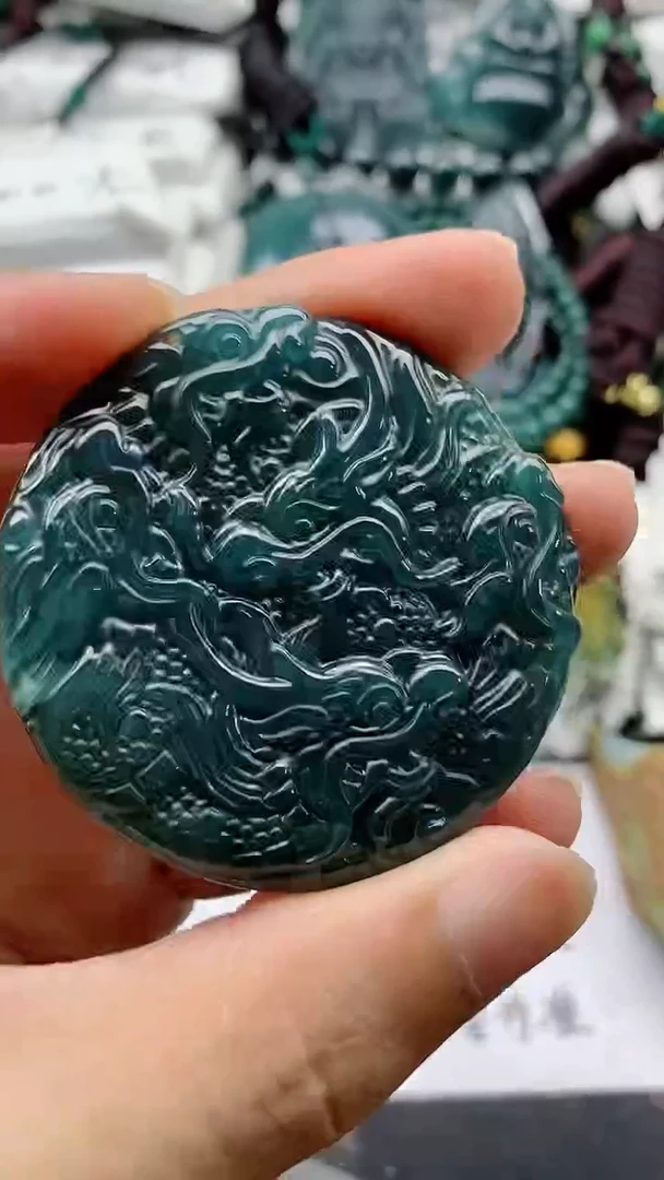 翡翠未镶嵌颈饰888