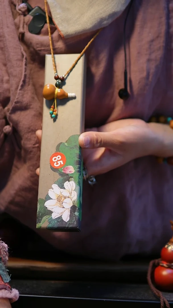 【路师傅原创手作天然葫芦】（编号85