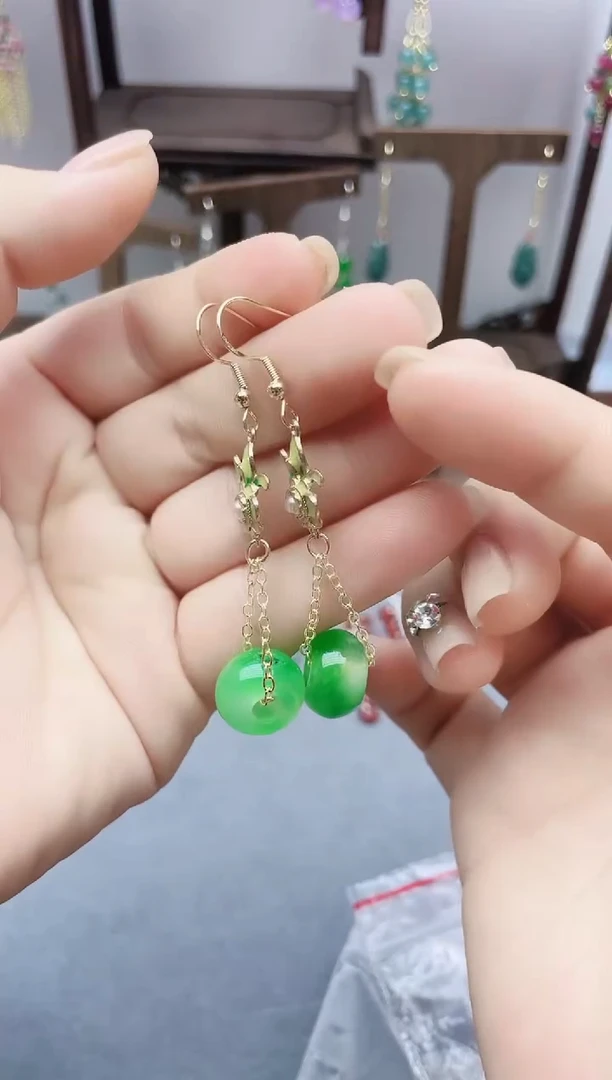 银S925镶嵌翡翠耳饰162000