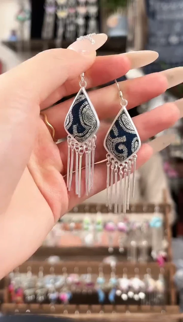 织绣 民族风非遗老绣饰品514