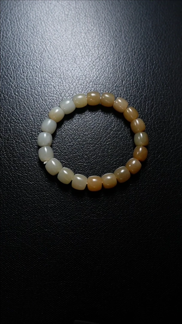 【闪购商品】和田玉颈饰未镶嵌手串