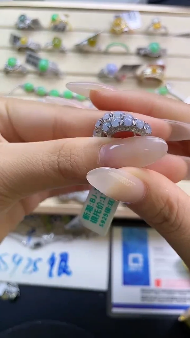 银S925镶嵌戒指翡翠翡翠 蛋面 银S925镶嵌