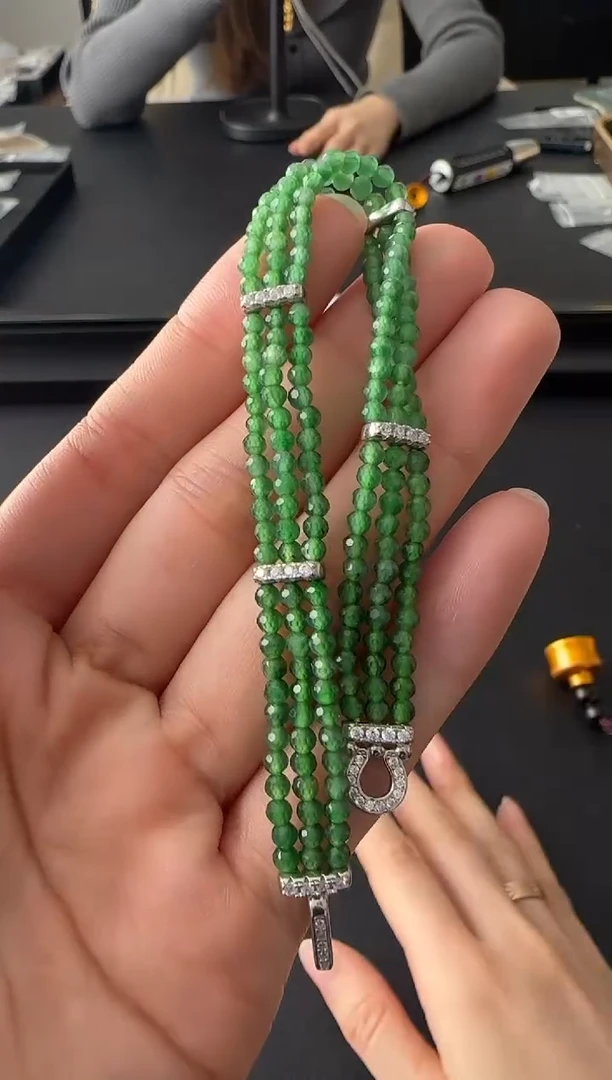 【闪购商品】翡翠手链未镶嵌没有鉴赏期