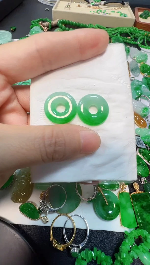 吊坠(不含链)未镶嵌翡翠880