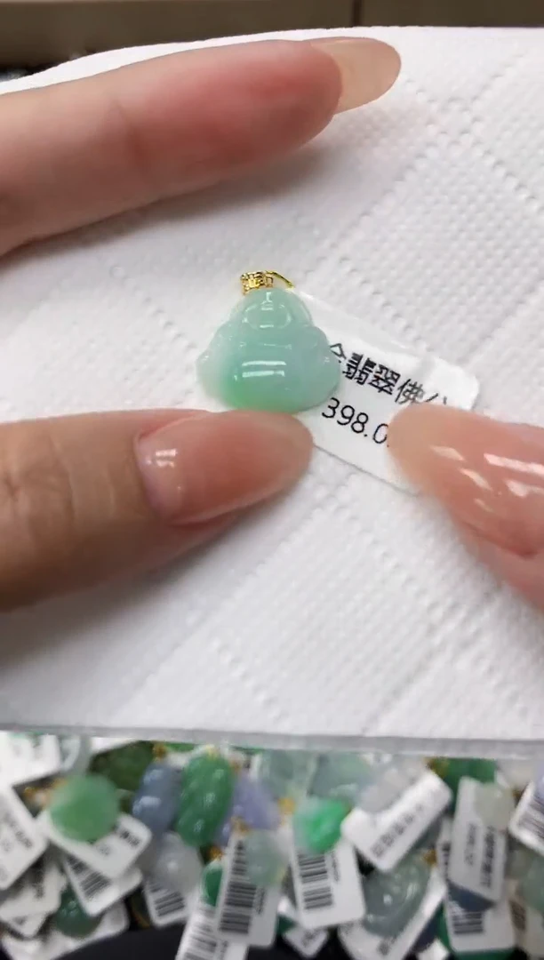 颈饰未镶嵌翡翠11111111111