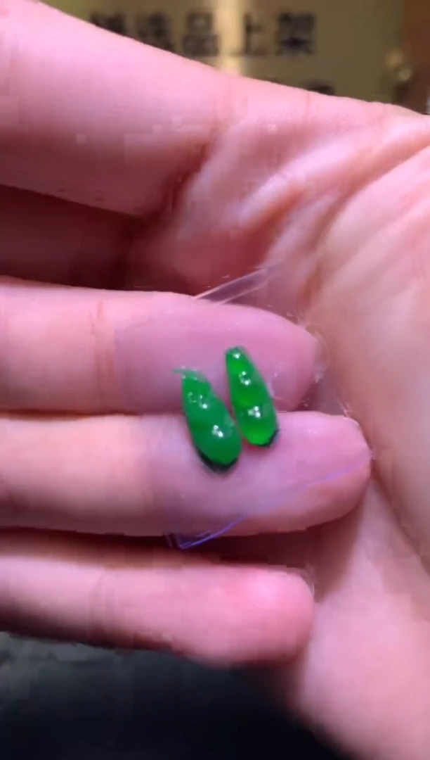 未镶嵌定制翡翠毛货