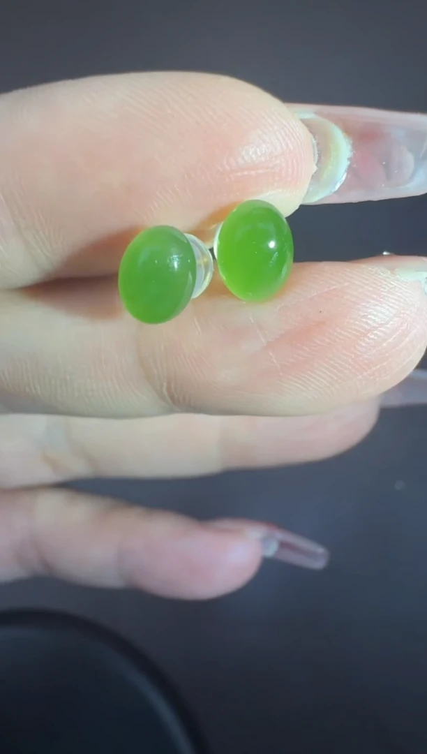 【闪购商品】和田玉耳饰18K金镶嵌一对