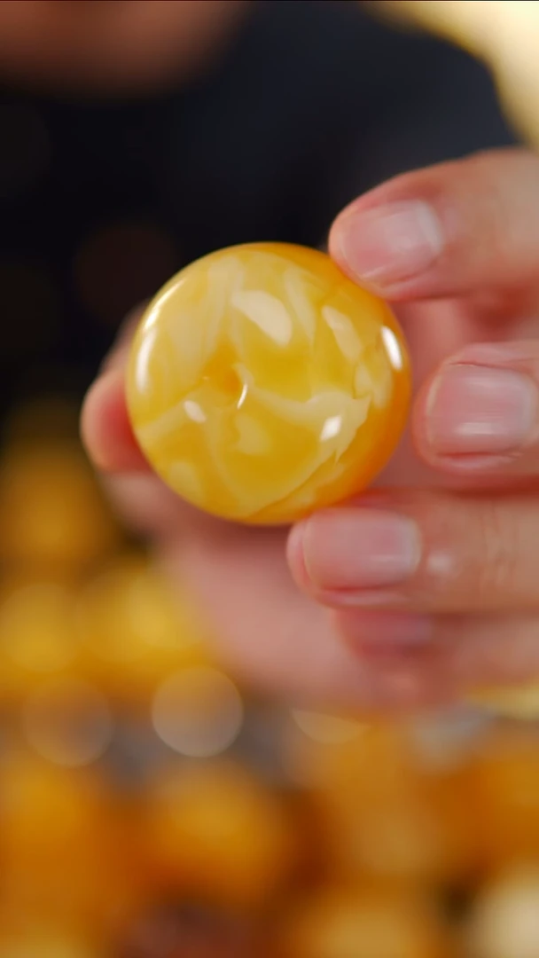 裸石琥珀未镶嵌妖花平安扣30.4