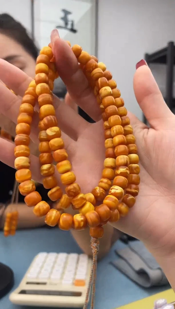 【闪购商品】琥珀珠宝奇石未镶嵌，假一罚十039