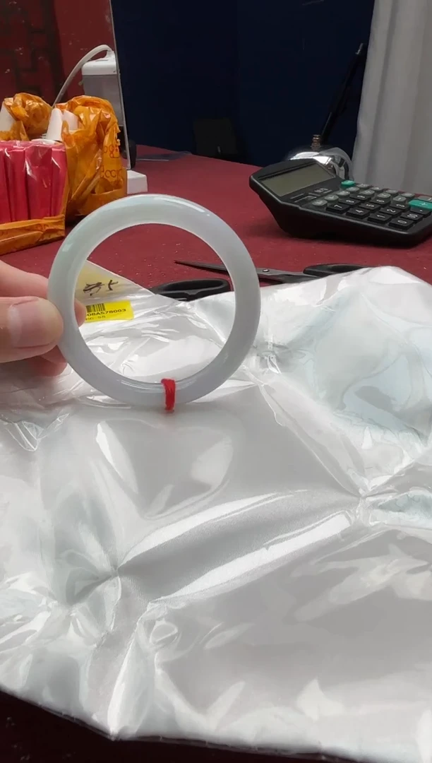 未镶嵌手镯（圆镯）翡翠翡翠手镯11