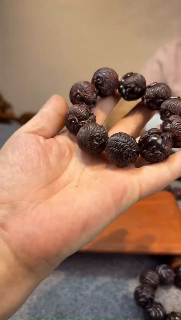 檀香紫檀（小叶紫檀）小叶紫檀