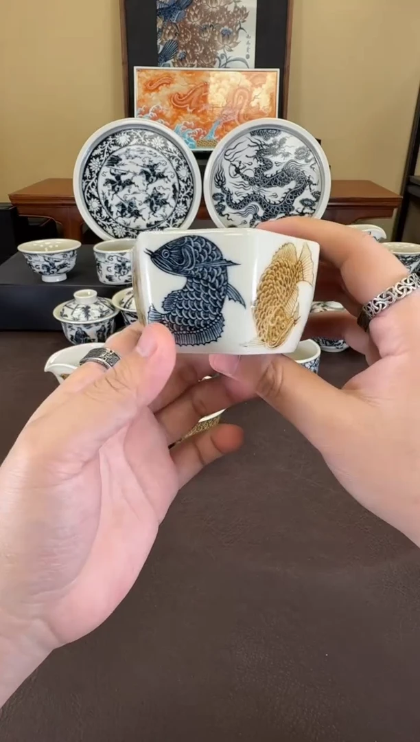 二号釉金龙鱼六方杯