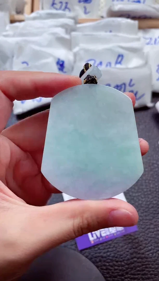 颈饰未镶嵌翡翠00006664