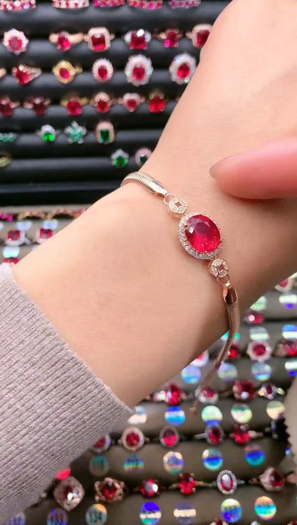 【闪购商品】红宝石手链银S925镶嵌911