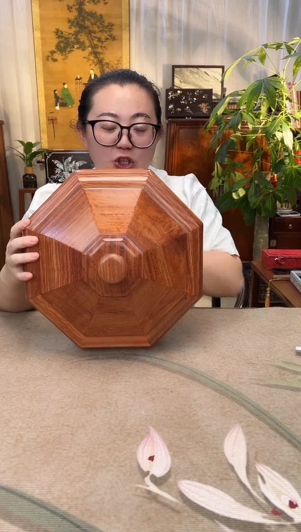 花梨木类成套家具缅花 大果紫檀 素面干果盒