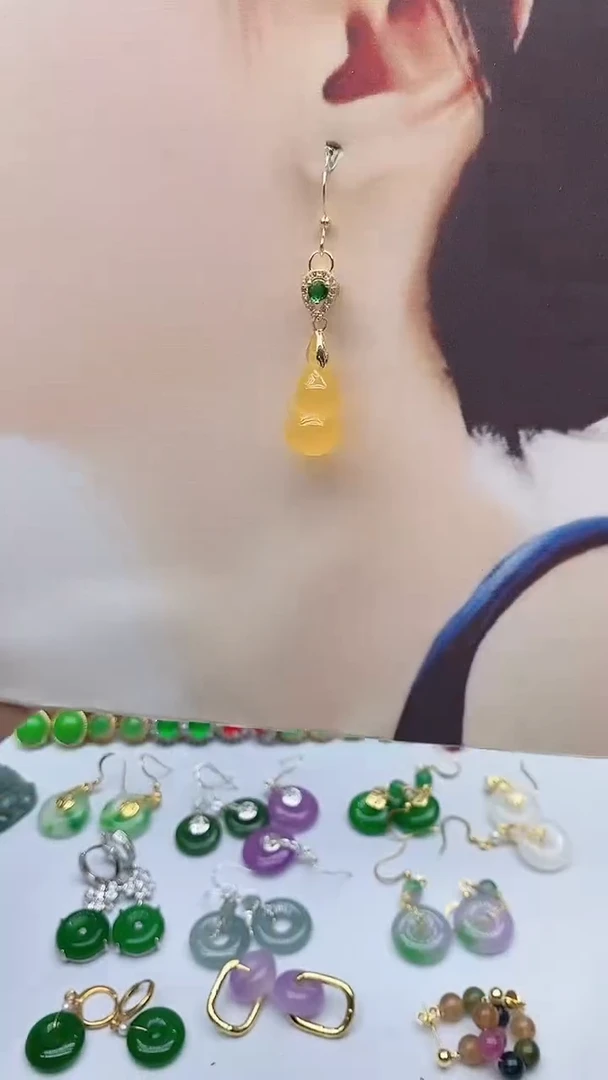 14K金镶嵌耳饰玛瑙/玉髓493