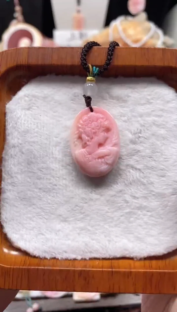 手串/手链贝壳天然女王欧美风美少女贝雕项链吊坠