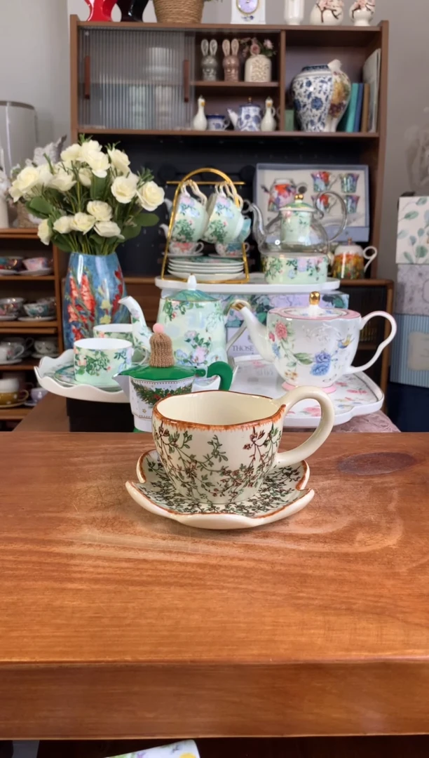 陶瓷手绘金桂花杯碟