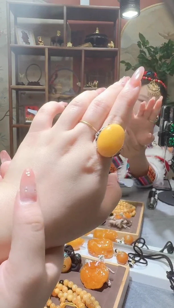 蜜蜡颈饰银S925镶嵌3153天然蜜蜡珠宝奇石全都保真
