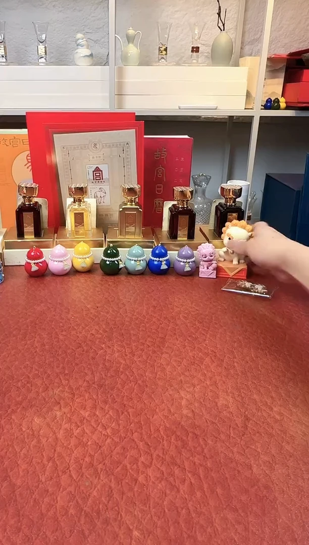 111111111111粉狮子