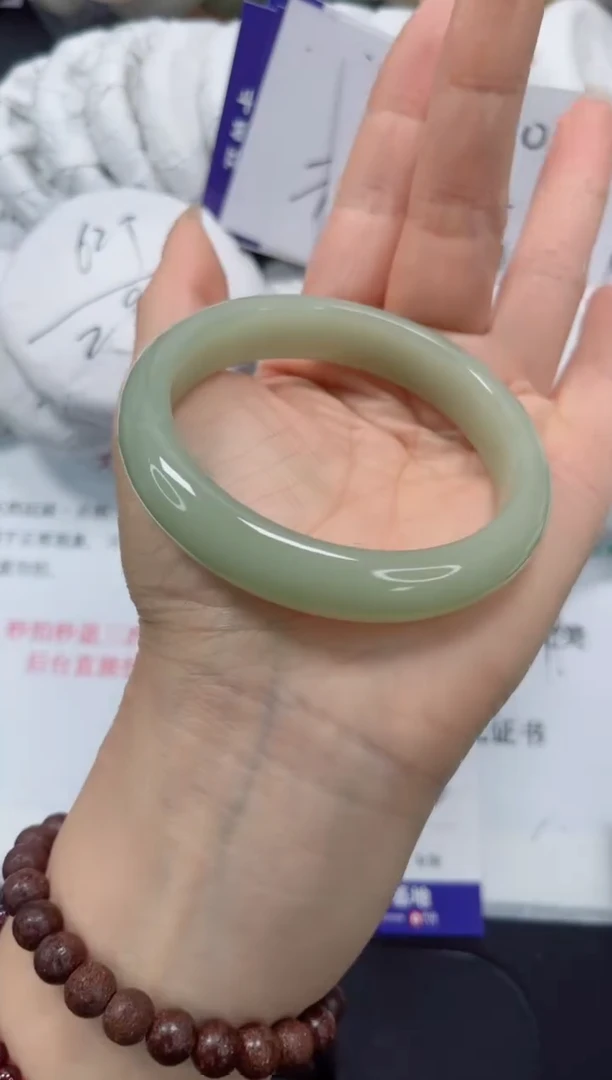 未镶嵌手镯石英质玉202-62