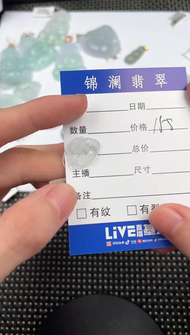 翡翠未镶嵌颈饰天然翡翠佛公
