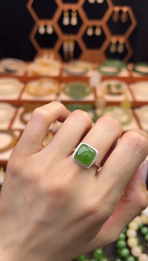 银S925镶嵌戒指和田玉福利