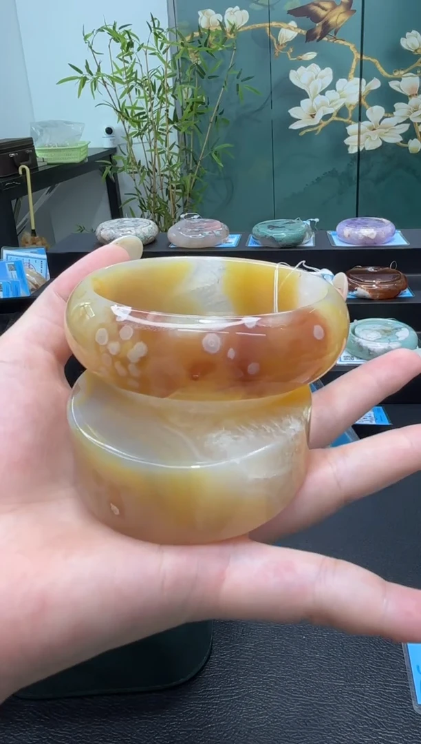 未镶嵌手镯石英质玉A633(63圈赠送镯心)