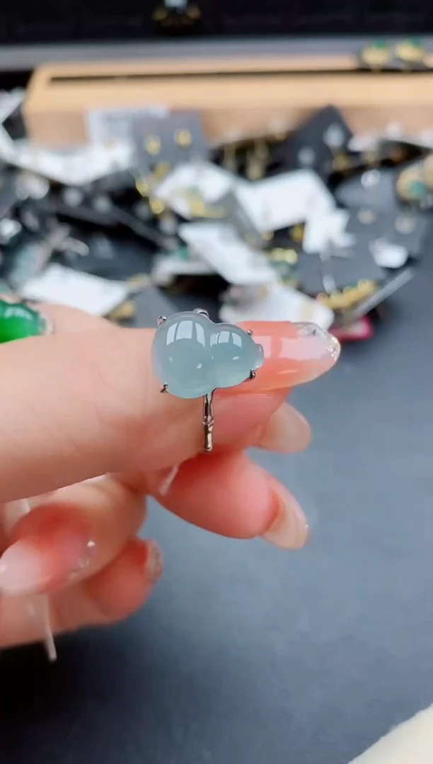 银S925镶嵌戒指翡翠1