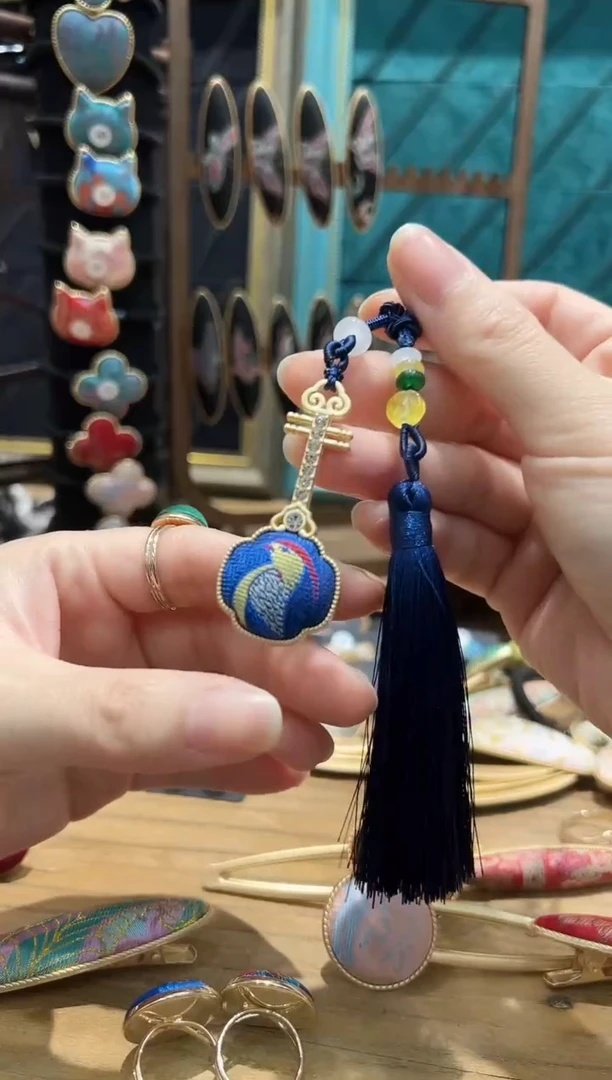 【闪购商品】【孤品2.18】翟鸟阮琴流苏挂件
