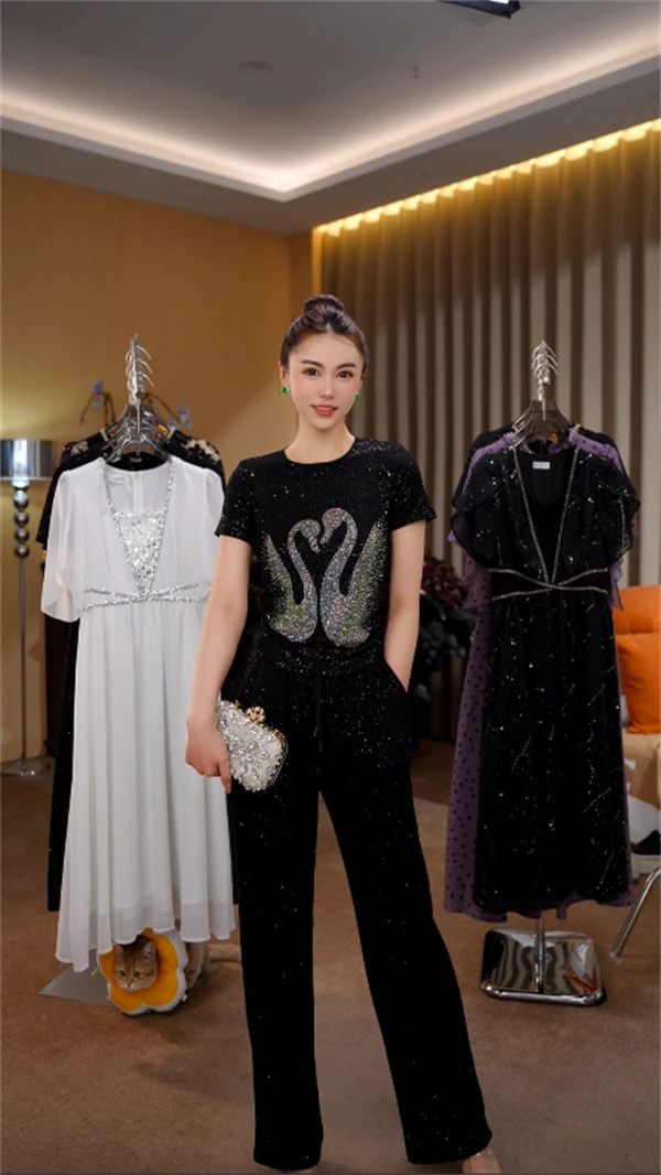 《满天星·施华洛天鹅》满钻·两件套·套装