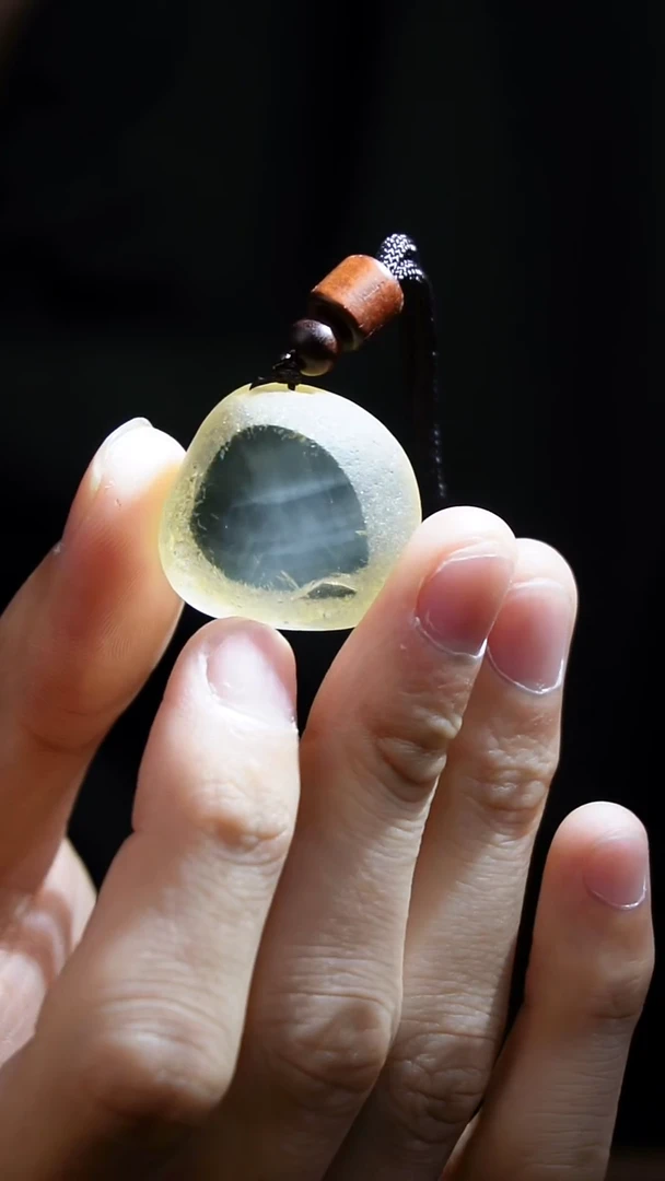 吊坠(赠链)未镶嵌水晶水晶