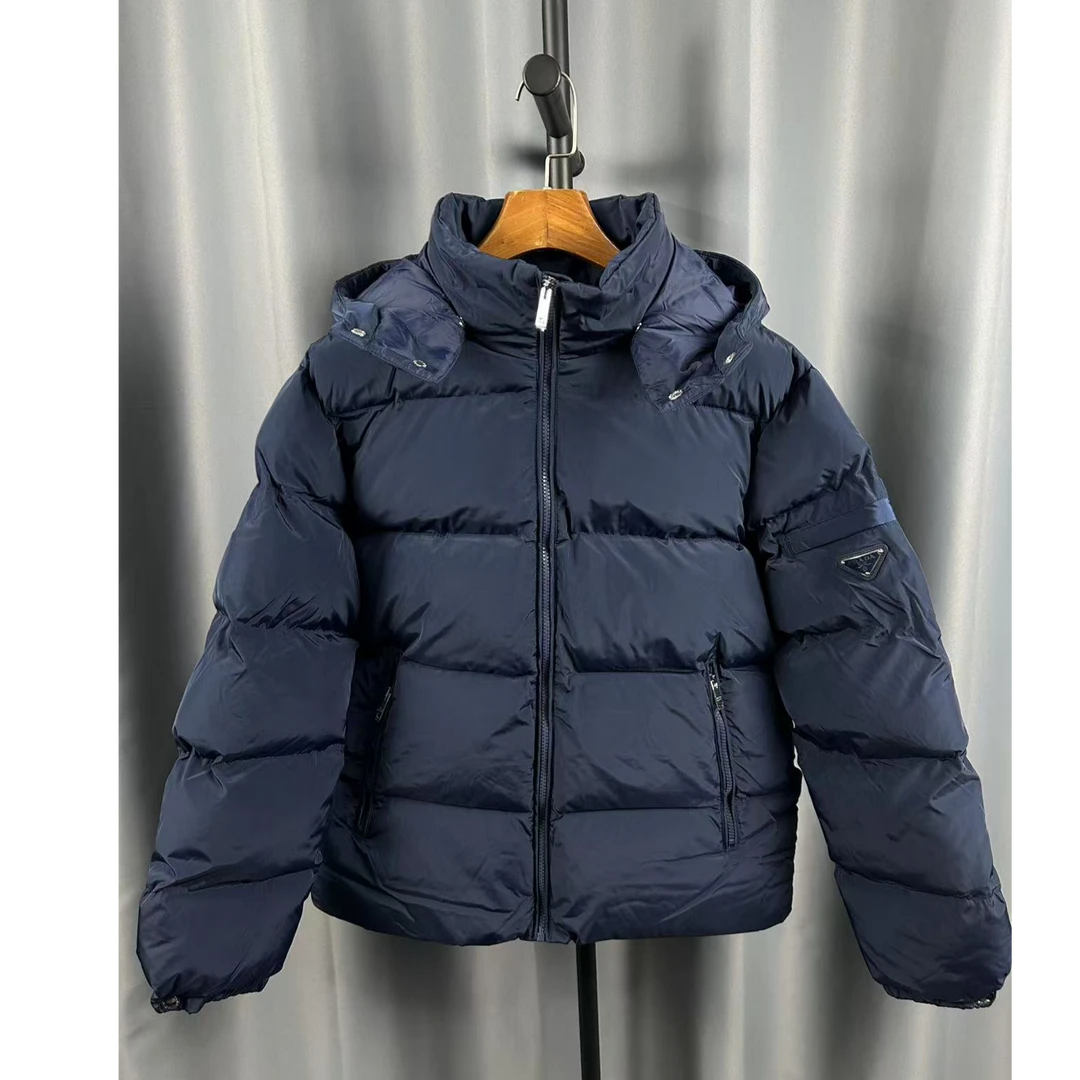 99新 Prada/普拉达 99新冬季连帽[可拆卸]圆弧金属三角标双色棉服