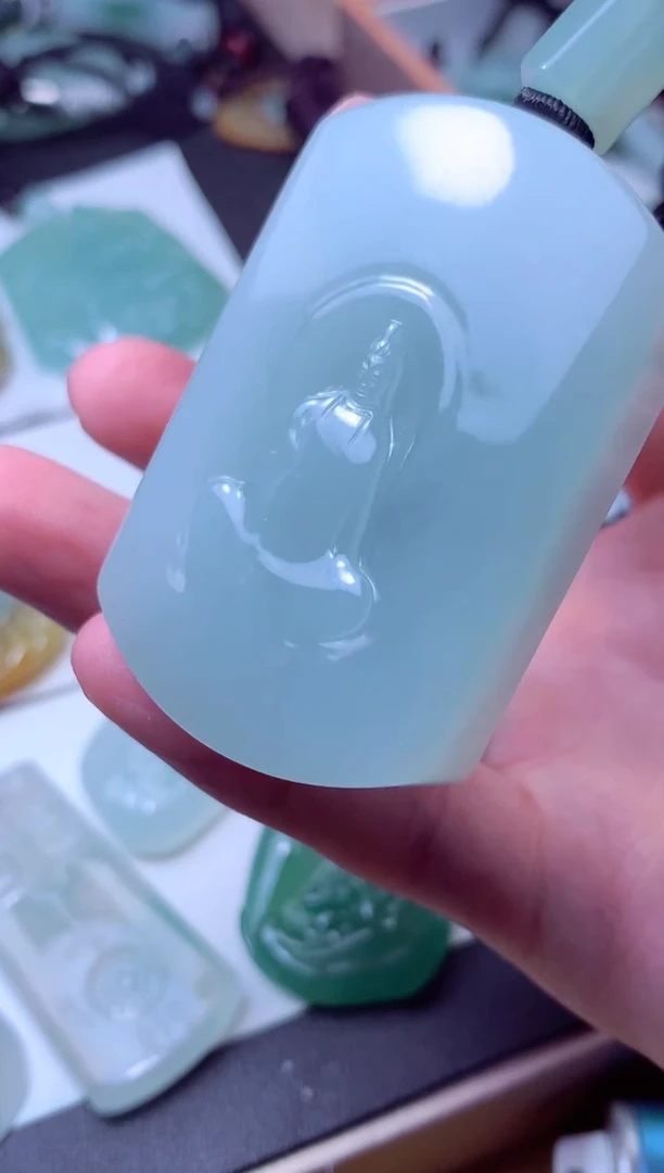 颈饰未镶嵌翡翠天然A货翡翠