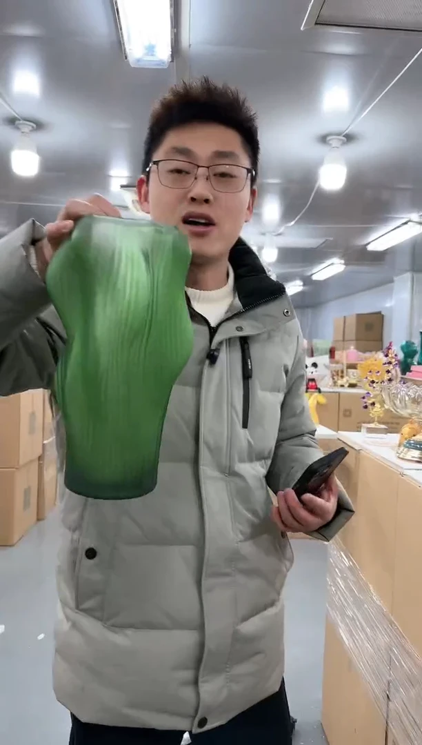 【闪购商品】玻璃云泰0000