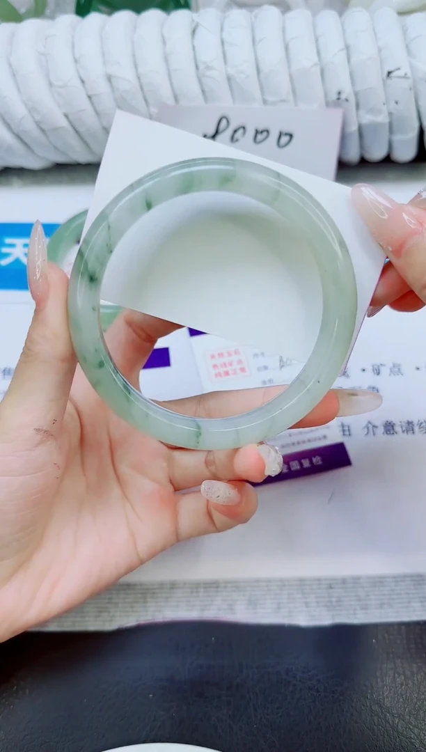 未镶嵌手镯石英质玉88/66