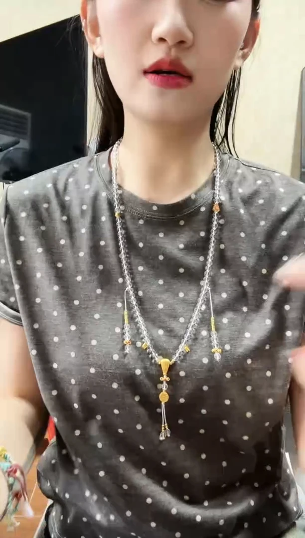 泥塑特特特白水脖挂