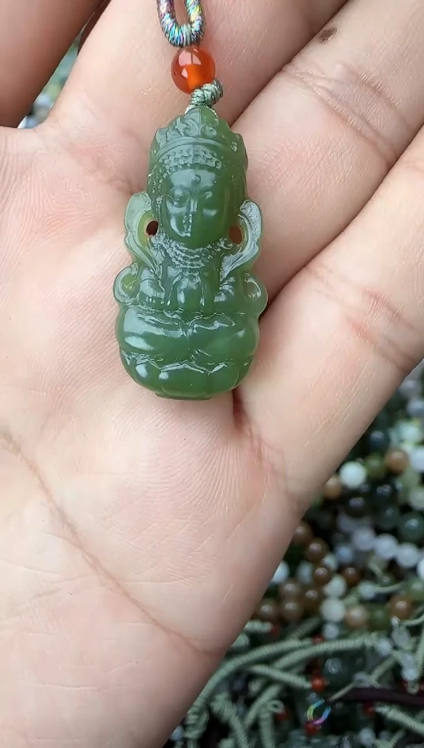 颈饰未镶嵌和田玉拍一发一