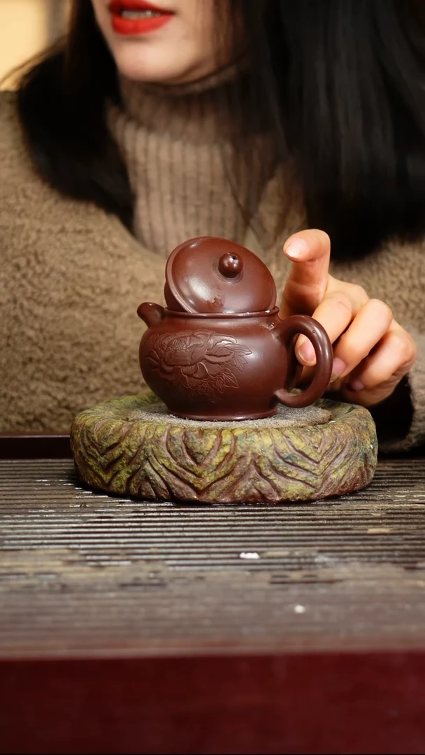 宜兴原矿紫砂壶茶壶宜兴原矿紫砂壶茶壶150C