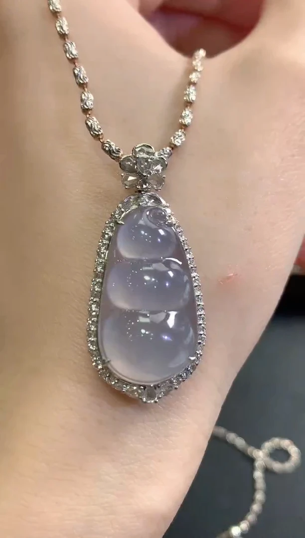 吊坠(不含链)18K金镶嵌翡翠冬日珠宝W127