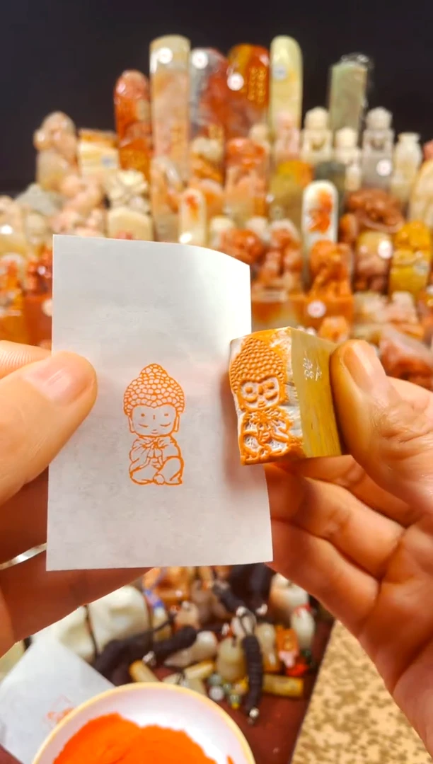 【闪购商品】老挝石印石手工篆刻《小弥勒》