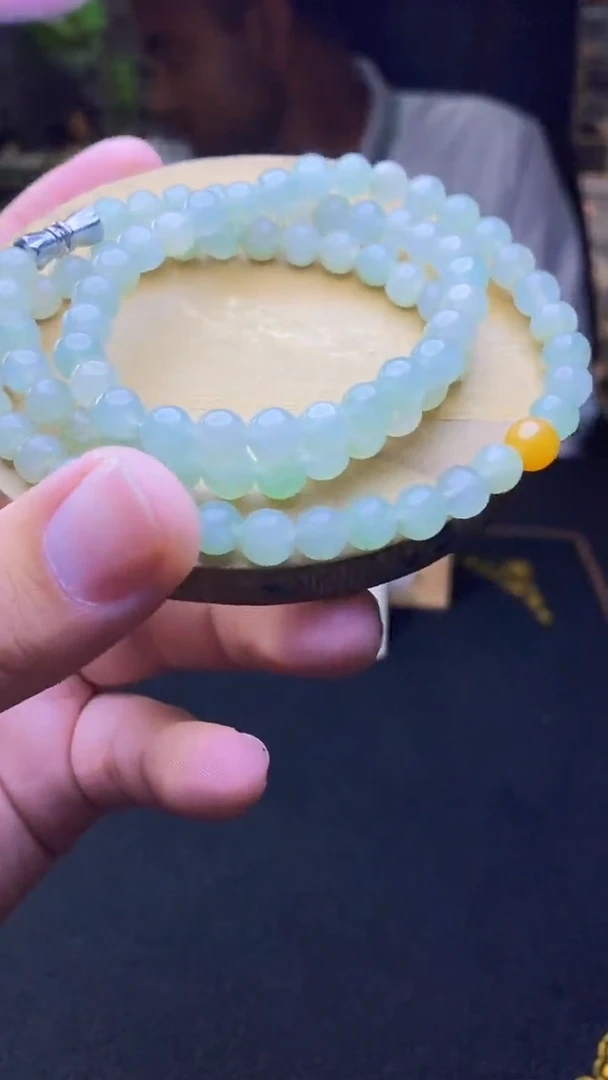 定制翡翠未镶嵌天然缅甸A货翡翠，多样性发货，拍一发一