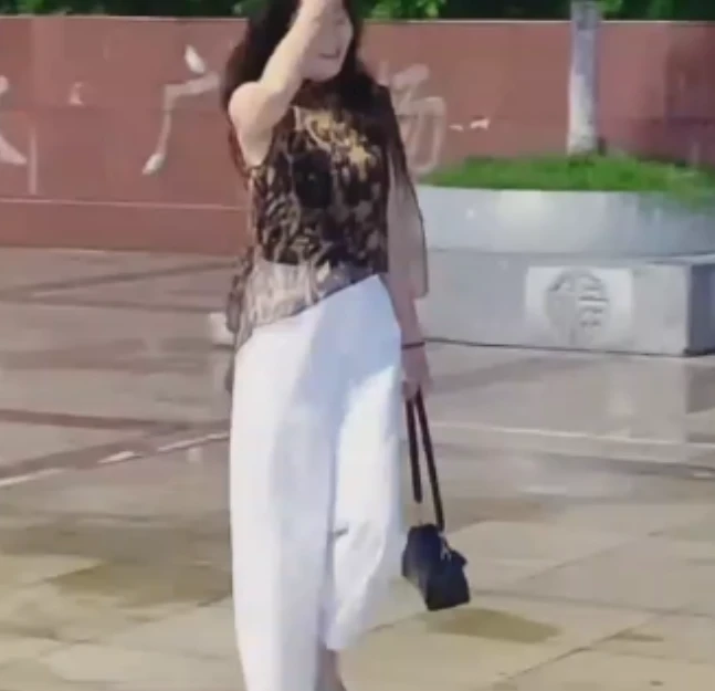 2025夏季时尚潮流百搭精品女装韩雅mkRIC