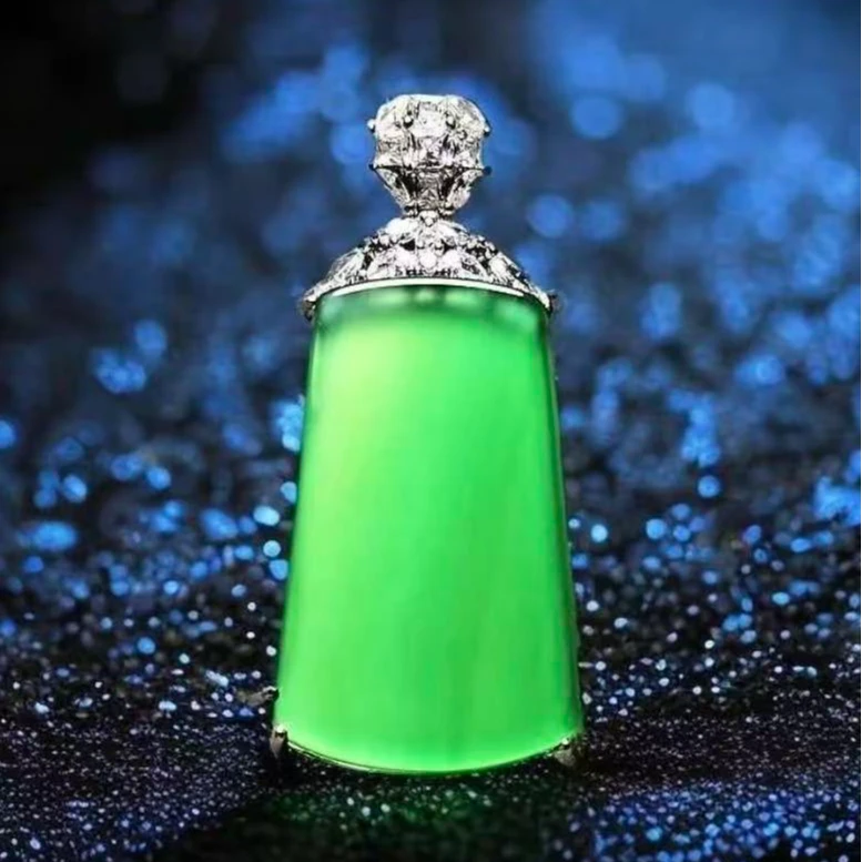 真玉新中式国风绿玉髓项链复古玛瑙吊坠精美镶嵌玉挂件无事牌男女