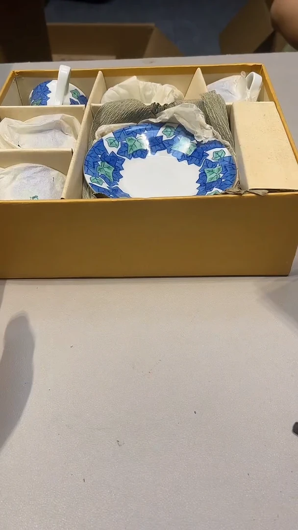 手工艺品琉璃小**鱼城城工艺品中古店