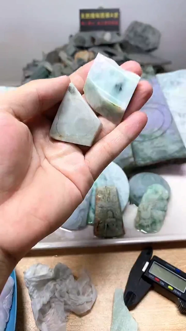 裸石翡翠天然缅甸翡翠A货40