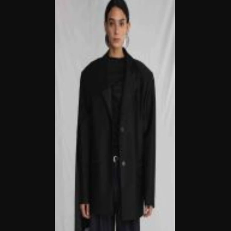 【CNLEEWEI 设计师品牌】SND SS25 宽肩廓型西装外套