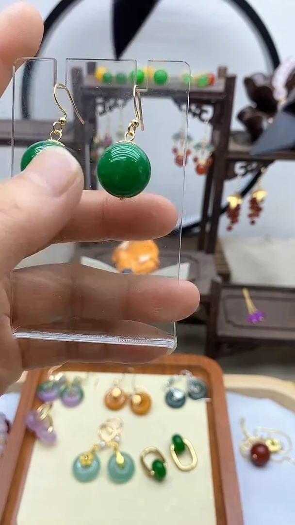 玛瑙/玉髓耳饰14K金镶嵌44